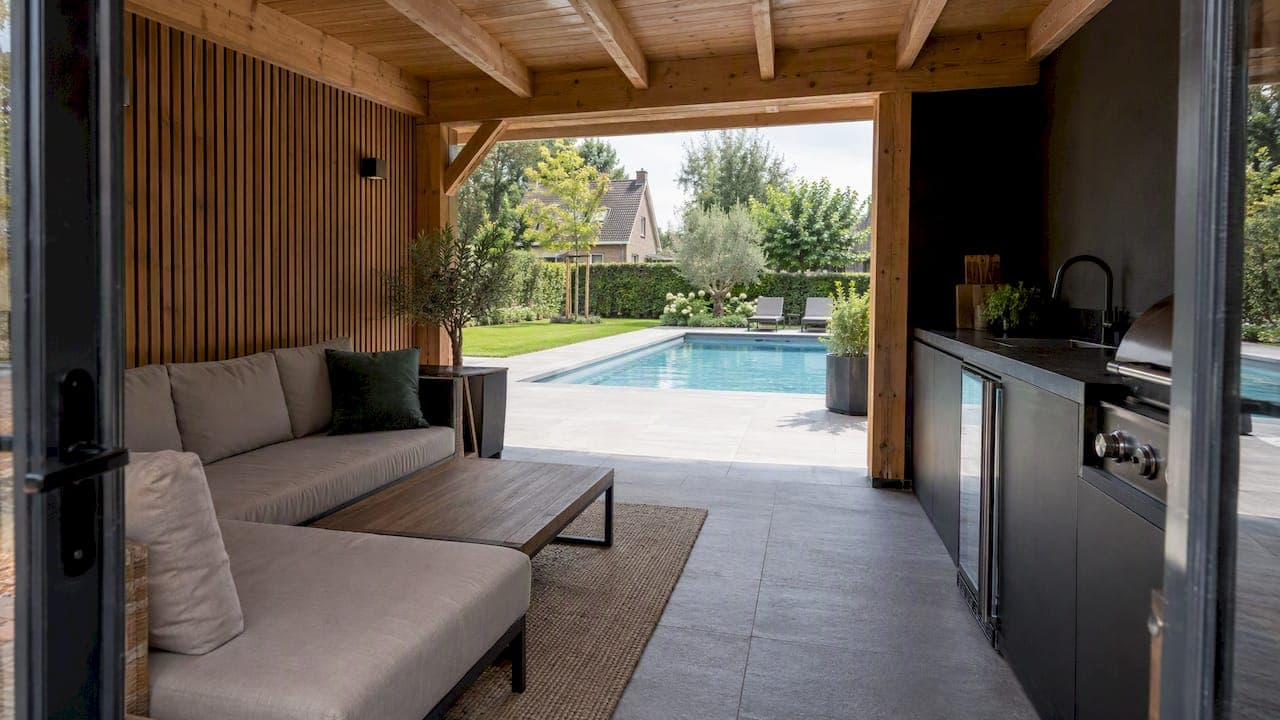 Poolhouse indeling kiezen: zo verdeel je ruimte, functies en stijl